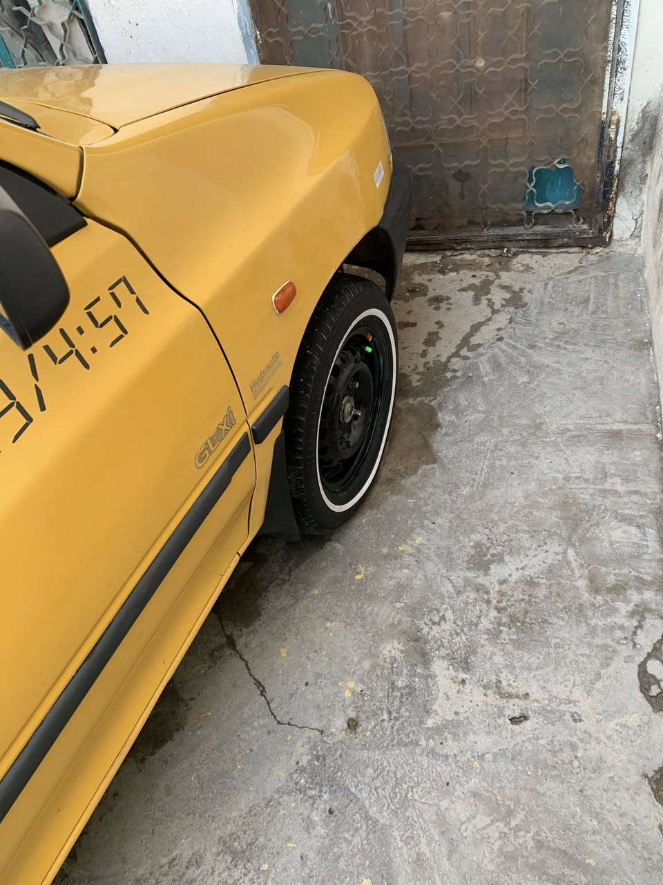 موديل 11محرك كير تبريد تخم تاير تخم ويل صدر كله جديد كهرباياتها كلها شغاله مصفره هيه وغرمات رقم انكليزي  سياره متعوب عليها مال جناي مكاني بغداد  شراي اتصل ***********
