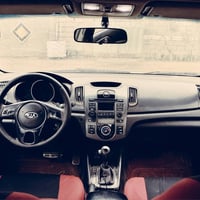 سيراتو • ٢٠١١ • فتحه بالسقف