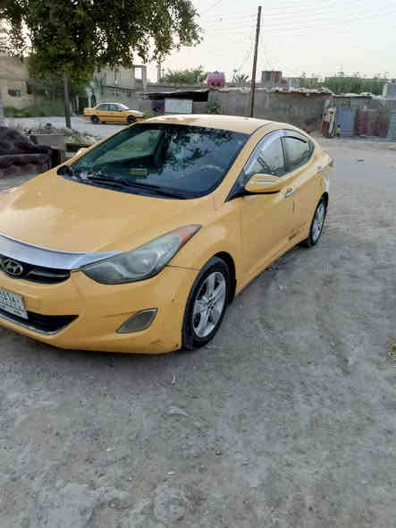 سياره النترا للبيع مكينه مفتوح وارد امريكي الموديل 2013 السعر 77 وبيها مجال حق جيتك شيء بسيط رقم الهاتف *********** جير عادي
