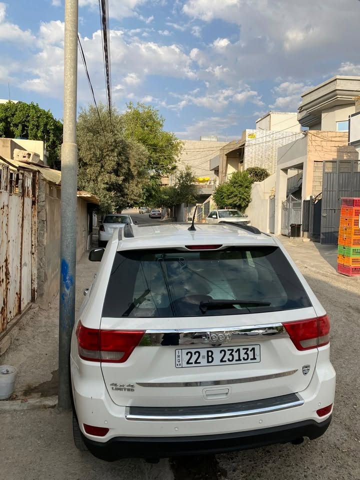 جيب لاريدو ٢٠١٢ خليجي شركة مال اربيل
فول فول مواصفات بانوراما كوشنات جلد كوشنات هيتر بسمة
شاشة صنوق كهرباي ويل ٢٠ فوليوم ٤*٤
فول فول مواصفات ١/١ ليمتد
داغل بيجي 
رقم اربيل بسمي
سيارة حيل جديد ماشية ١٥٠ الف هقيقي
مكان سليمانية
***********
***********
