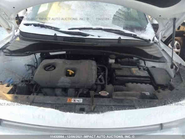 السلام عليكم اخواني و اخواتي زوار الكروب المحترمين...

سيارة كيا صول فئة جي تي لاين موديل 2020 صارلها عندي 3 سنوات اشتريتها ماشية 10 كيلومتر مشي بدولة كندا مو بالعراق اعلى فئة بالصول من كشنات جلد سوداء الي تحتوي على تبريد و تدفئة اضافة الى تدفئة بالستيرن, بيها فتحة سلايد حلوة و نقط عمياء و اوتو هولد و برزنتيشن مال سرعه و سماعات هارمان و لايتات زينون و دواخل لدات و بروجكتور و بصمه و تحديد مسار و شاحن وايرليس للتلفون و رادار و اوتو دم مراية و محرك 2000 دوش الخليجي و كامرا خلفية و شاشة و اندرويد اوتو... صور الحادث مرفقة هنا بالاعلان و صور السونار باليوم الي اشتريتها ايضا... البجم كبس و ما ملعوب بيه و من اشتريتها بدلت بولبرن تاير امامي مكان الضربة فقط علما ان الشباج مبدل و الدعاميات مصبوغة مع جاملغين مصبوغات بدبي لو بالعقبة على ما اتذكر مصلحين مكان الضربة البسيطة بكندا ولاية وينيبك... السيارة باسمي و موجودة ببغداد شارع فلسطين... رايدها ب158 ورقة و مليون هله و مرحبا بالشراي الحقيقي...
*********** بغداد
