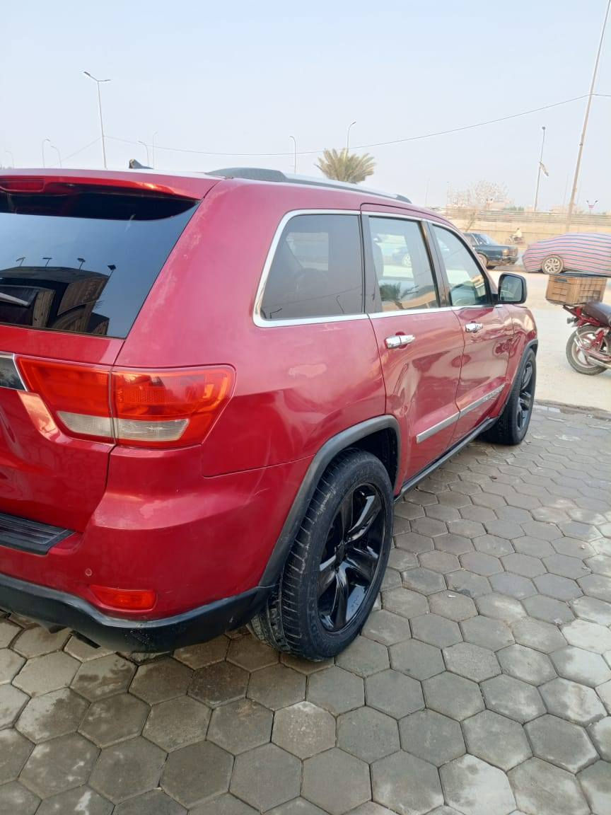 سلام عليكم سياره جيب لاريدو موديل 13 سعر 65 سياره مكفوله من كص وضربه وتبديل مكفولة من سرقه وعشائر ونتر بول أرقام وسنويه متوم بغداد نكليزي طبق الأصل هزه جديدة كير ومكينه بل كارتون تخم تاير كهربائيات باتري تتفئه تبريد غرفه جلد اسود بجيس مكينه 3600 مكفولات لا تبخير ولا تنقيص مكان سياره نجف تواصل عن طريق ***********
