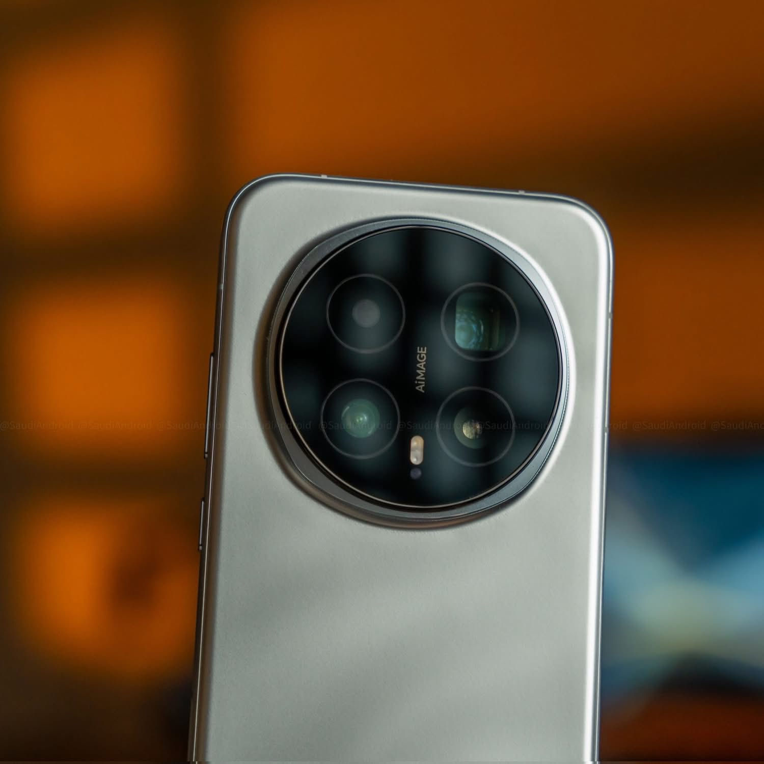 اشتري من شركة النيزك 💛 وعيديتك علينا 🎁🎊

𝐇𝐎𝐍𝐎𝐑 𝐌𝐚𝐠𝐢𝐜 𝟖 𝐩𝐫𝐨 ✨

تحفة فنية تنبثق من روعة الفضاء والطبيعة 🔮، تجمع بين فن الإتقان وسحر التقنية الحديثة

🔹المعالج : Snapdragon 8 Elite Gen 5  (5G)
 
🔹 شاشة تدعم: LTPO OLED, 1B colors, HDR, 120Hz
🔹حجم الشاشة :  6.71 إنش 📲
🔹ذاكرة الجهاز : 512GB💾
🔹ذاكرة النظام : 12GB 💾
 ‏
🔹الكاميرات الخلفية : 
📸50MP (Wide)
📸200MP (telephoto)
📸50MP (ultrawide)

🔹الكاميرة الأمامية : 50MP + TOF 3D 📸
🔹تصوير الفيديو : 4K (الامامية و الخلفية) 📸

🔹البطارية : 7100mAh 🔋
🔹‏يدعم شحن السريع 100W 😮⚡
🔹‏يدعم شحن الاسلكي السريع 80W 😮⚡
🔹‏يدعم stereo speakers 🔊
🔹‏مقاوم للماء والغبار بمعيارين IP68/IP69k 🌊
🔹‏يدعم شفرة الأكترونية eSim 📶

 ‏ احصـل علـيه الآن من النيزك 🧡

البيع بالتقسيط والنقد والدفع الالكتروني وتوصيل داخل عموم العراق
ــــــــــــــــــــــــــــــــــــــــــــــــــ

قـم بكتـابـة نقطة ( . ) ليصـلك الـرد عـلـى بـريـدك الخـاص📥🩵

‏‎- للـتواصل :
☎️ ***********
☎️***********
☎️***********

‏‎خط الصيانه
☎️ ***********

‏‎

