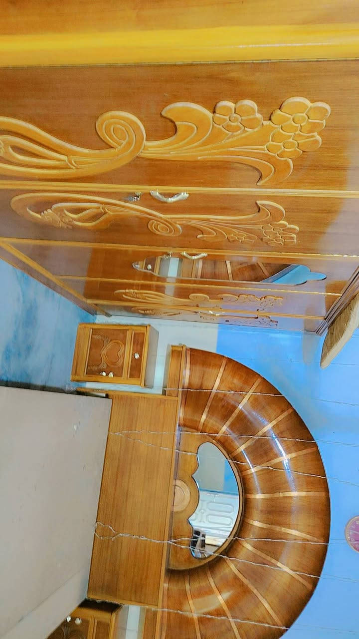 السلام عليكم غرفه صاج عراقي شغل درجه أوله خمس بواب البيع مكان نجف سعر 650 استفسار ***********
