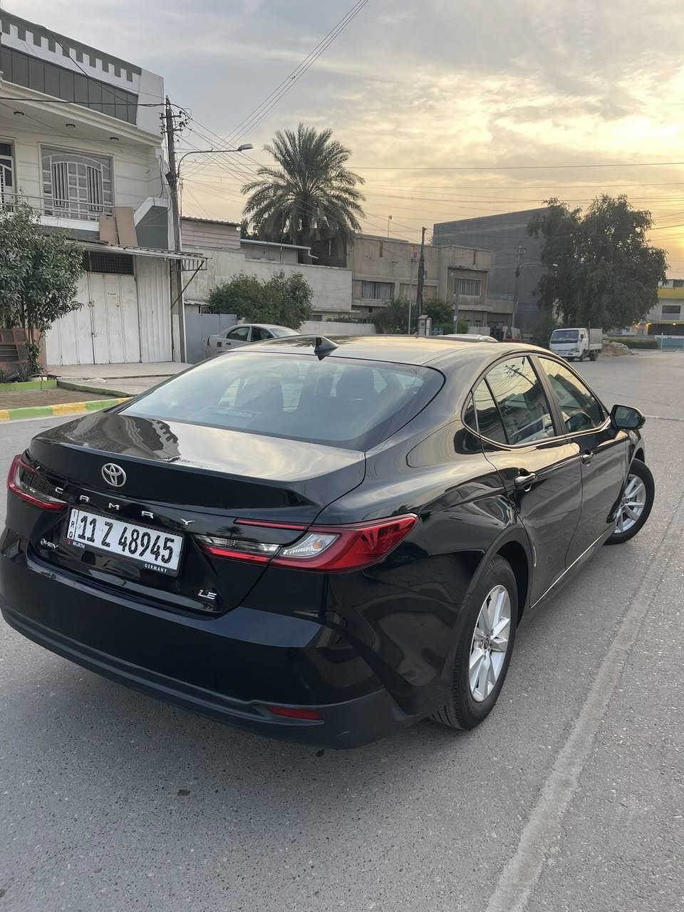 سلام عليكم
تويوتا كامري هايبرد موديل 2025 الشكل الجديد

وارد امريكي بطارية ليثيوم 

ماشيه 7mi

شاشة كبيرة Apple CarPlay & android auto

كاميرا خلفية متعددة 

رادار امامي

مانع تصادم PCS  

مساد تحديد المسار —— LDA

‏BSM —— نظام النقطة العمياء

‏PDA —— مساعد القيادة التفاعلي

‏RCTA —— رادارات خلفية

‏SEA —— نظام الخروج الآمن 

‏RSA —— قراءة لوحات الطريق

مثبت سرعه تفاعلي —— ACM

‏AUTO PILOT —— سائق ذاتي 

مانع انزلاق العجلات —— ABS

‏TCS —— مانع الانزلاق 

دخول ذكي

شاحن وايرلس

هندبريك كهرباء

نظام صوتي مميز

حساسات ضغط الهواء في الإطارات

حساسات دخول الإنفاق

🚨⚠️صور الحادث بلمنشور

ايرباك ستيرنك فقط

حادثه فقط بنيد صبغ بدون شواصي

رقم بغداد باسمي

سياره كلش جديده وحلوه ومابيه اي نقص

سعر ب20800$ وبيه مجال

شتين وثمنميه 

للاستفسار

***********
