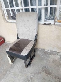 كشن ثابت مال نيسان عاليه البيع مدوشم وجديد سعر 150 البياع شرطه خامسه  ...