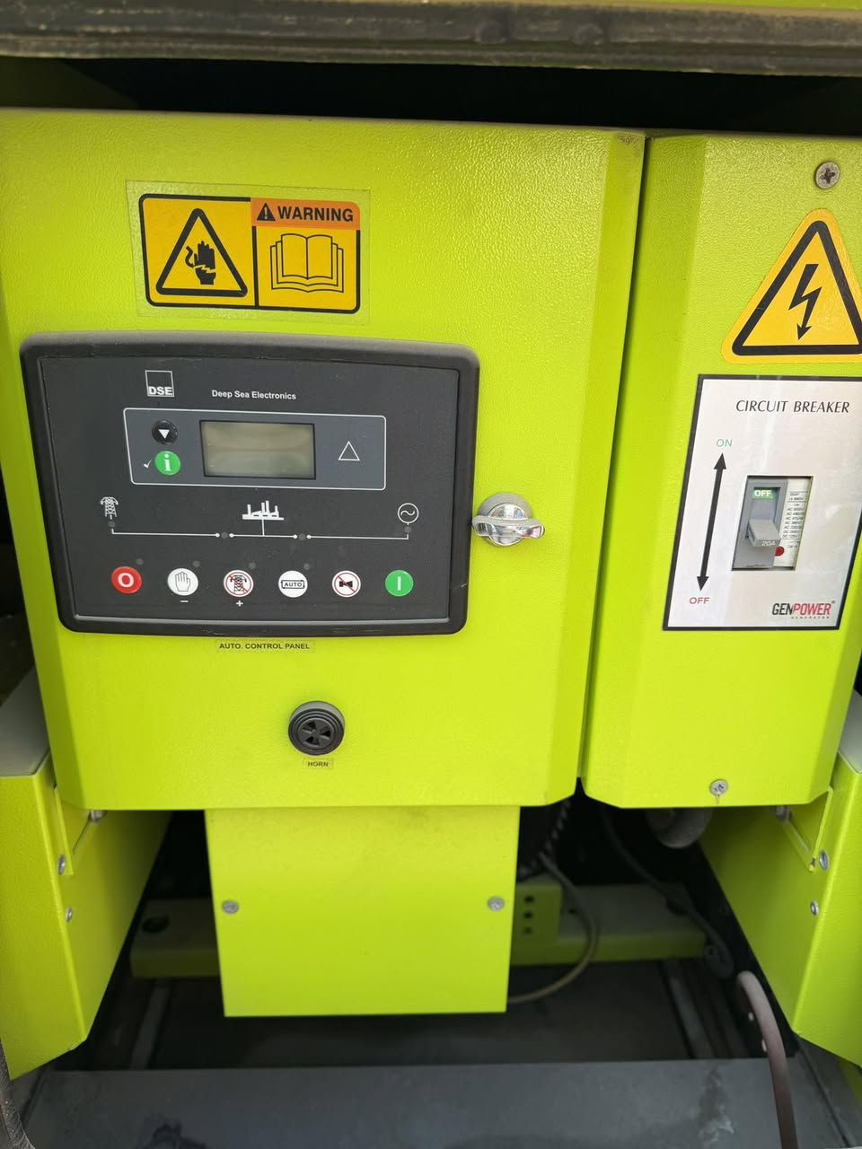 #جديدنا_لاينتهي[0️⃣7️⃣8️⃣1️⃣2️⃣3️⃣4️⃣5️⃣2️⃣3️⃣2️⃣]
🔷نوع المحرك:بيركنز انكليزي 🇬🇧
🔷القدره:15KVA
🔷المحرك:3بستم
🔷نوع الملف:لوري سومر فرنسي🇫🇷
🔷عدد ساعات التشغيل:220 ساعة ⏰
🔷كاتم جين باور 100%🇹🇷
🔷مع سسستم بروتكشن كامل للحمايه ونظام اوتو Ato
🔷مع خزان وقود 150L
🔷لمعرفة السعر ضع الرقم61 داخل منشور البيج او الاتصال:-
🔷☎️رقم الهاتف:0️⃣7️⃣8️⃣1️⃣2️⃣3️⃣4️⃣5️⃣2️⃣3️⃣2️⃣
#علي_الباشا
🔷العنوان:بابل/الحله/الجزائر-مجاور مستشفى الحياة-ومقابيل ملعب الجزائر
🔷يوجد توصيل لجميع محافظات العراق 🇮🇶 🛻🛻


**إذا كنت صاحب هذا الإعلان وتريد حذفه لأي سبب، رجاءا أرسل رسالة إلى الدعم الفني**