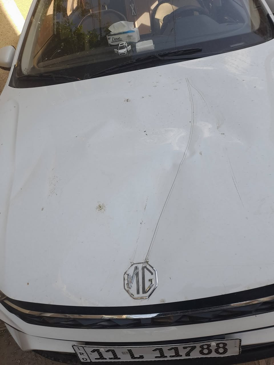 ام جي 5 بلص ٢٠٢٥ بأسمي ماشيه ٤٧٠٠ فقط ..وكع على البنيد قطعه اثاث والباب الخلفي بي شخط وطلقه خفيفه بالقماره ....سياره اخذناها زيرو ...علما البنيد فقط صبغ السعر ٩٨ وبيها مجال بالسعر...او مراوس للاتصال ***********
