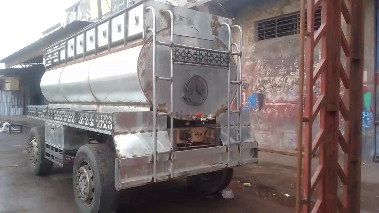 حدادة محمد حسين الربيعي 
لعمل المقاطير و العرباين والخزانات الكبيرة و الصغيرة 
الموصل/صناعة وادي عگاب/سايدين ربيعة 
للتواصل على الارقام التاليه 
***********واتساب
***********واتساب
