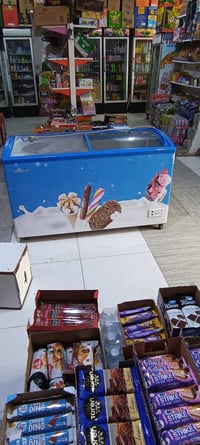 بغداد الحسينيه • ثلاجة • باب مكسور