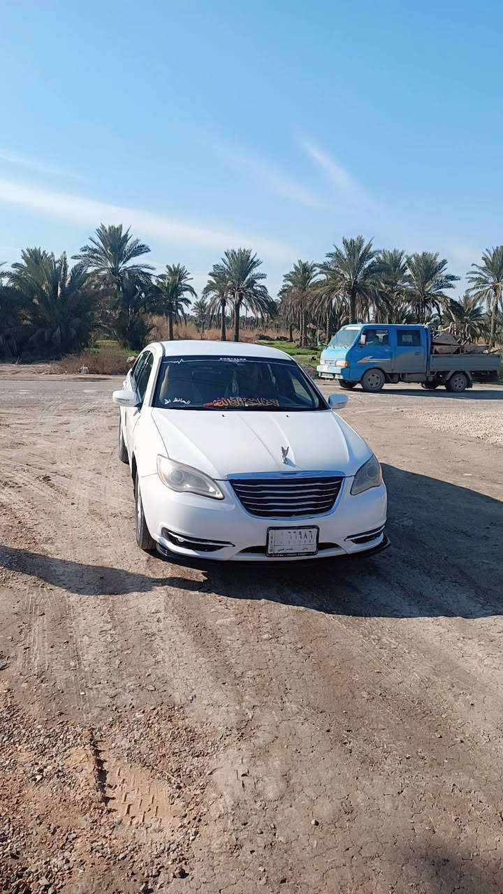السلام عليكم
كرايسلر C200 موديل 14 رقم بابل باسمي سنويه تنتهي نهاية شهر ال 12  .مداور ثاني يوم 

مكينة كير حدادية جاهزة تخم تاير نظيف داخلهه مشمشي واسود نظيف مكاني الحلة .
السعر 80 وبي مجال بسيط 
للاستفسار الاتصال على الرقم ***********

