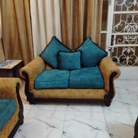 تخم تركي طبي ١٢ مقعد نضيف حيل لبيع السعر ٥٠٠ الف وبي مجال عنوان زعفران...