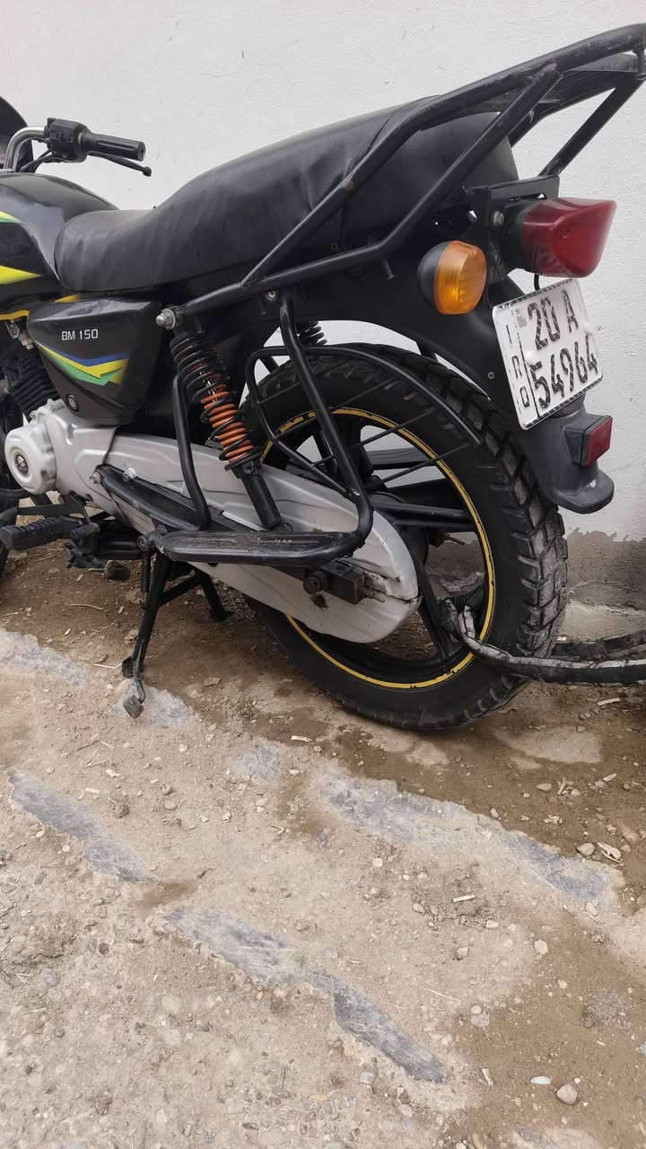 ***********بوكسر 20 نضيفة كلش مرقمة انكليزي سعرة مليون و450 مكاني ديالى بعقوبه
