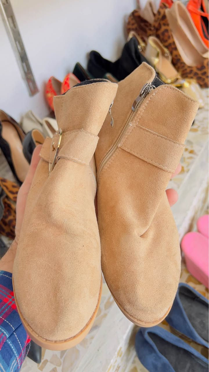 ‎احذيه‎ بغداد, العراق


**إذا كنت صاحب هذا الإعلان وتريد حذفه لأي سبب، رجاءا أرسل رسالة إلى الدعم الفني**