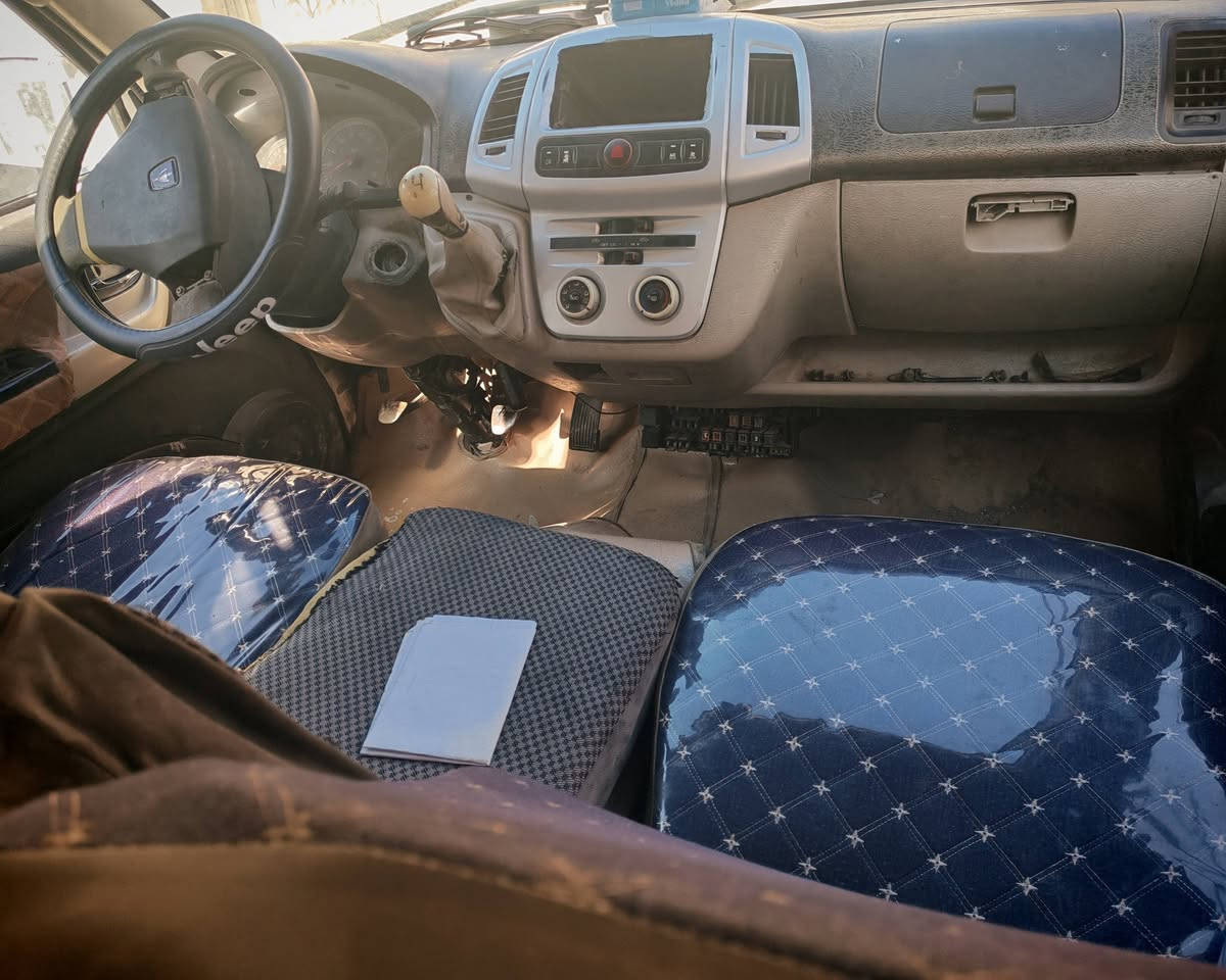 السلام عليكم جنبي موديل 2012 باسمي سنوية لل 2029 بيهة ضربة خفيفة بالصندوق كايمة المكينة رقمهة بغداد انكليزي مكان السياره ديالى المقدادية السعر 57 وبيهة مجال للاستفسار تفضل خاص


**إذا كنت صاحب هذا الإعلان وتريد حذفه لأي سبب، رجاءا أرسل رسالة إلى الدعم الفني**