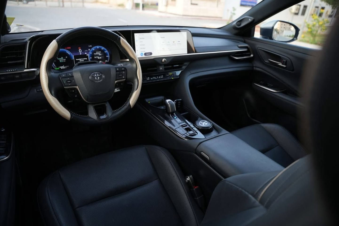 تويوتا كراون لمتد (مواصفات بلاتنيوم )
🔰الموديل 2024

قطعة مفولة للاخير

صور الضرر مرفقة بالمنشور

كامره للفيس تينشن بالستيرن لعدم الانتباه او استخدام الهاتف

🔰ممشى 17 الف كيلو متر وليس ميل

🔰رقم بغداد 

🔰المواصفات مفوله للاخير حتى زراكات ماي للكامرات موجوده😅 
🔥تسخين وتبريد مقاعد خلفي وامامي ( كل المقاعد )
واكيد كل المقاعد كهرباء بالكامل مع 7 منافذ شحن

 كامرات عدد 9

360درجه اكيد

🔰ويل قياس 21 انج رياضي

فقط تعديل بارد بدون اي صبغ🔥

السعر 285 ورقة

مكاني اربيل
للاتصال ***********
