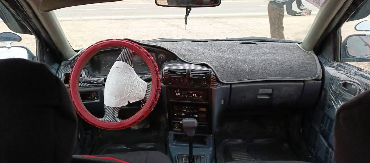 كيا سيفية للبيع 
موديل 1994
 كير اوتماتيك 
رقم بغداد((و))
صبغ حزام فقط 
كفالة من ضربة وكص 
كهربائيات كله شغاله 
شرط النضافة 
مكينة مفتوح مو مسكر 
تخم تاير جديد 
صدر أمامي وخلفي جديد 
سنوية نافذة
السعر 34 بيه مجال بسيط 
***********
مكاني بابل شوملي
