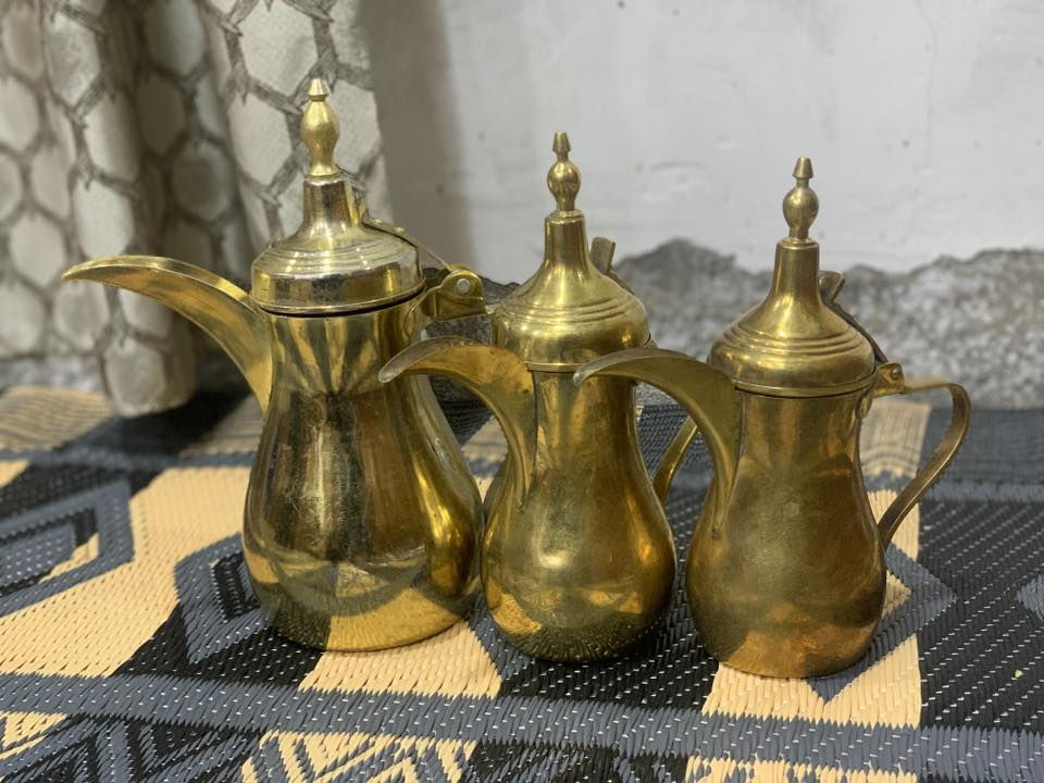 سيت دلال للبيع نحاس اصلي ***********
