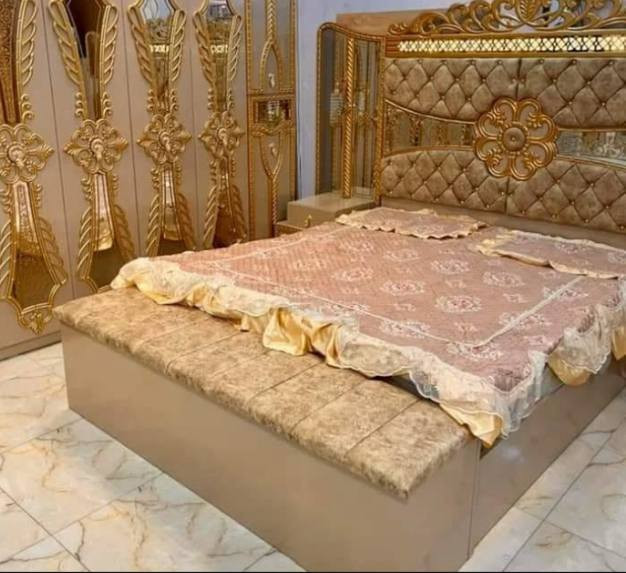 غرفه ظخمه تركيه جديده أي ظرر مابيهه السعر مليون 9قطع العنوان الرمادي الورار قرب مرسين ماركت الرقم ***********
