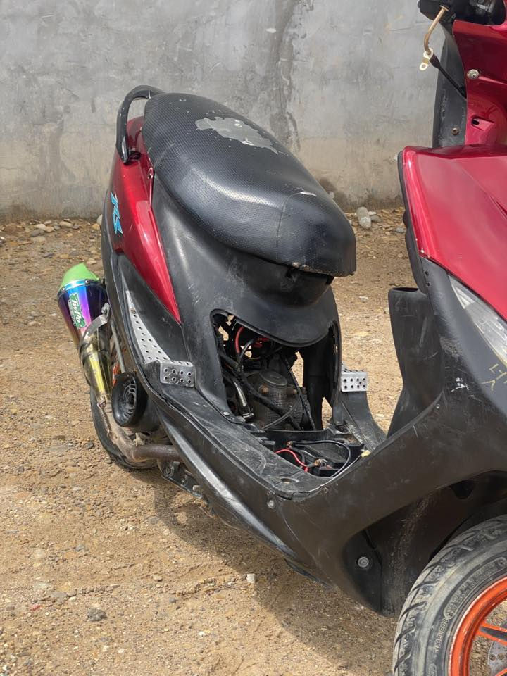 سلام عليكم ماكس عدله صالنصا رياضي كلجات رياضي  دراجه نضيفه كلشي شغال ضفيره جديده سعر 450 وبيه مجال مكاني بغداد فلكه سلمان ***********
