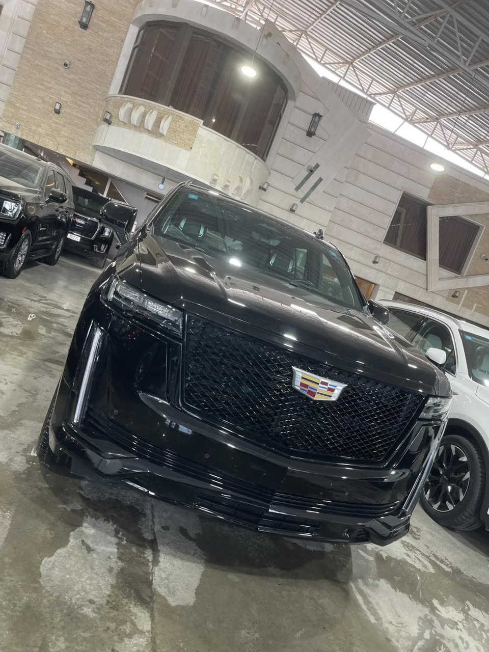 نحن اسره وكادر معرض المهره لتجاره السيارات الحديثه 🚙
نقدم لكم ارقى تحياتنا وحبنا لمتابعينا الكرام ♥️

انظموا الينا واستعدوا لاستكشاف عالم السيارات الحديثه 🚦
ونود اعلامكم عن توفر سياره لهذا اليوم :

🚘 كاديلاك اسكاليد 🚘
🚘 موديل 2024 🚘
🚘 رقم بغداد  🚘
🚘 فول مواصفات اسبريسو 🚘
🚘 لون اسود  🚘 
🚘 عداد 27 الف فقط 🚘
🚘 مغلفه حمايه PPF 🚘 
🚘 ضمان وكاله المنصور 🚘 
🚘 محرك 6.200 🚘 

💰معرض المهره يعمل بنظام الكاش او مرواس السيارات 💰

للاستفسار يرجى مراسله الصفحه 👨‍💻
او الاتصال على الرقم ادناه ☎️
*********** واتس 

🚦 العنوان 🚦 بغداد / النهضه / الفرع الثالث
