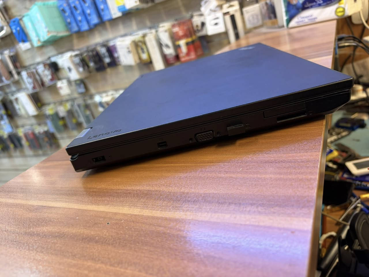 لابتوب لينوفو core i5 جيل سادس
هارد ssd 256
رام 8 كيكا
كارت شاشه 4 كيكا
النظام وندوز 11 برو
تشغل 2k
مابي اي عطل او تصليح شغال بلادي

السعر 200 الف
العنوان بغداد
***********
