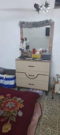 غرفه تركيه مستخدم قليل 300 07775143699