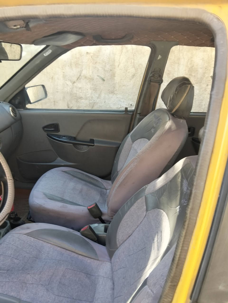 سلام عليكم ورحمة الله وبركاته عندي سايبه البيع موديل 2012، راعيها ماندله اتكفل من  عشائر من سرقه السعر 11 بيها مجال الطيبين قليل حك الجيه مايجبك اعبر المنشور رقمها بغداد احمر بدون تحويل كوم حديد سنويه كارتونيه صاقطه من 2017، *********** مكاني بغداد قرب علوه رشيد عوريج
