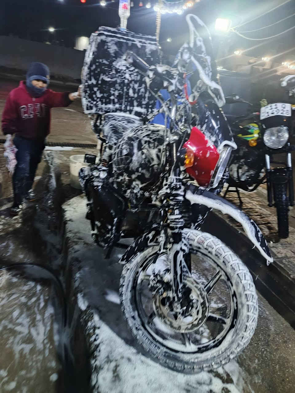 دراجة بوكسر اوراق
دراجة حلوة وناعمة
موديل 23
سعر 900 الف بيهة مجال حك جية

***********
