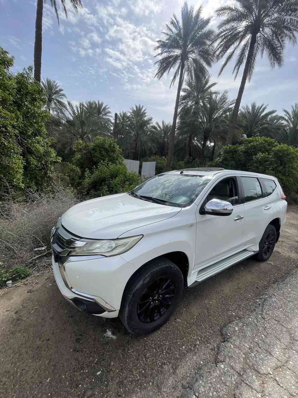 السلام عليكم للبيع أو مراوس
باجيرو منتيرو سبورت  2019

فول مواصفات 

مكفولة كفالة عامة  بدون صبغ بدون تبديل 

رقم اربيل الجديد

           
     تحكم ستيرن جهتين 

ناقل حركة 8 سرعات + شفتات 

فتحة سقف سلايد

بصمة تشغيل و ابواب 

فور ويل درايف حقيقي

نظام التحكم بوضعيات الدفع الرباعي

نظام نزول منحدرات 

نظام مانع انزلاق 

رادار منع تصادم 

داخل جلد 

٧ راكب  تكييف مركزي 3

نظام تثبيت السرعة

حساسات أمامي خلفي 

مرايات كهربائية

نوافذ كهربائية ٤ اوتو

شاشه مركزيه تدعم نظام اندرويد اوتو  بلوتوث

كاميرا خلفية 

مكان السياره بغداد الراشديه 

السعر مناسب 190. وبيها مجال 

اتصال ع الرقم 

***********
