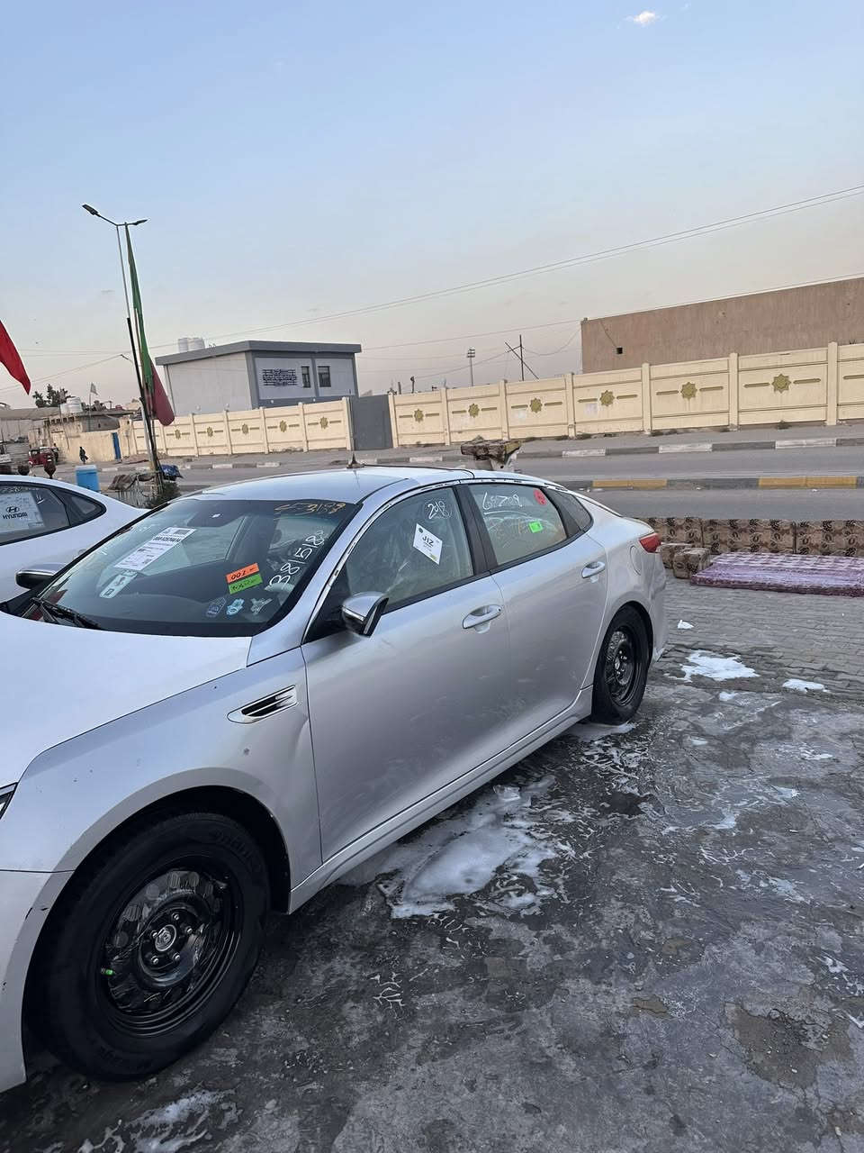 السلام عليكم من رخصت اللدمن المحترم
كيا k5 موديل 2017
كصه جنطه 
شغل درجه اولى مال كسره وعطش 
تخم تاير 
غرفه جلد  
سياره خط واحد غاز غاز غاز
رقم وسنويه  شغل درجه اولى 
مري شفط
باتري جديد 
تدفئه وتبريد وي السويج
محرك 2000دوش 
سياره كسر فلين كلش حلوه ومرتبه صفاح موس 
مراوس ماكو مشكله
مكاني بصره
خابرني وتدلل 
الشراي بخدمته والموشراي لايتعبني فدوه
٥٨وبيها شي بسيط 
***********
