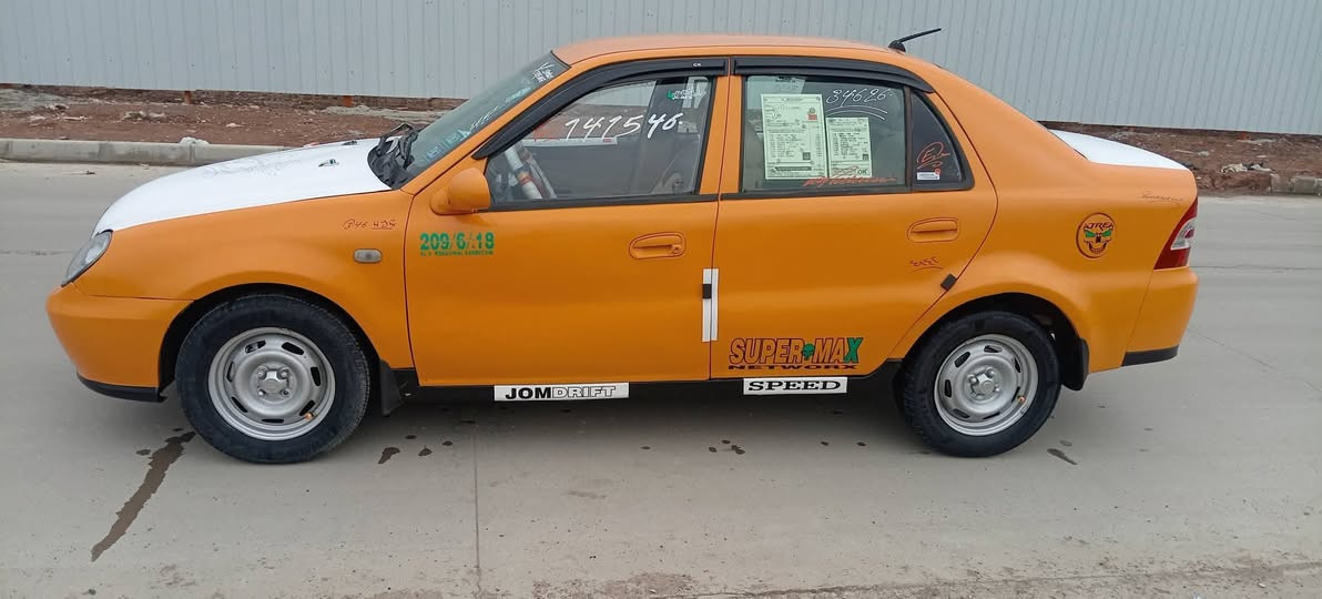 سي كي ٢٠١٢ رقم بغداد انكليزي بأسمي اني الشرعي هزه جديده سنويه 2031 شرط الوكالة والتحويل الهيئة والغرامات مصفره كابون بانزين بيها ورقي محرك كير شرط طخم تايرات جديد مصبوغه جماليه السعر ٤٢ وبيها مجال مكاني الايسر جمعيه حمورابي قرب أسواق الخظراء ***********.. *********** ابيع بس نقد وخاص ماجاوب
