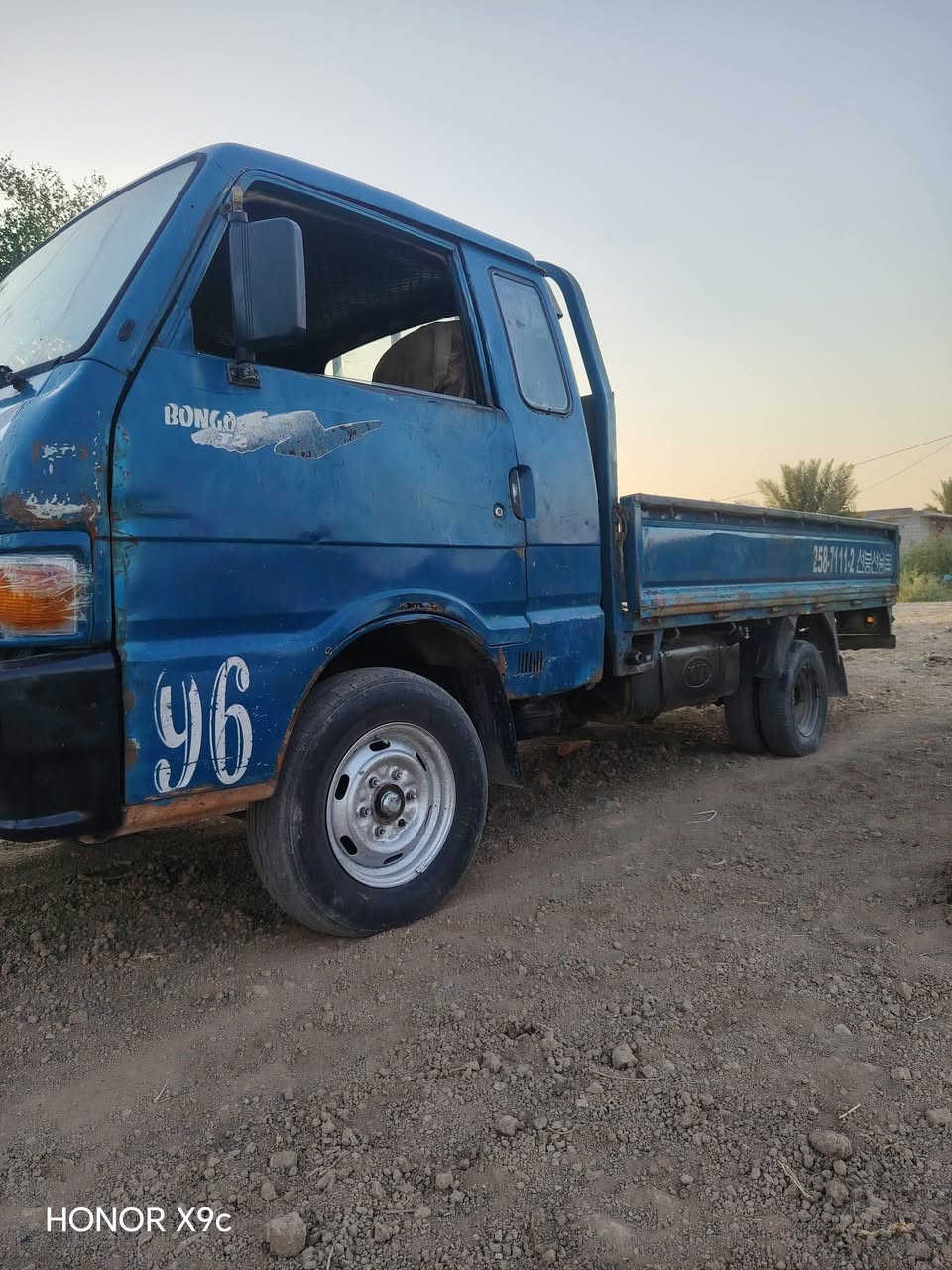 السلام عليكم كيه ٩٦كفاله عامه السعر ٥٠بيه مجال رقم بغداد سنويه ل ٢٠٢٨رقم شاصي واضح اسفسار ***********
