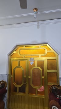 باب المنيوم • 244س×194س • أبو غريب