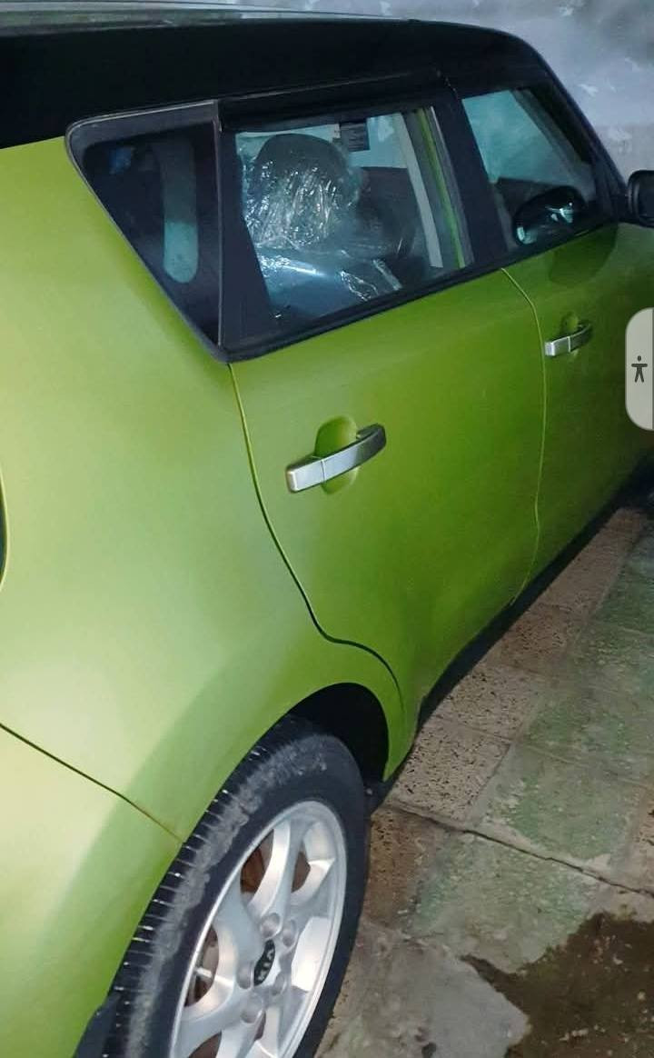 السلام عليكم كيا صول موديل 16 مكينة 2000 سيارة كلين وسونار موجود بلمنشور ماشية 85 الف ميل سنوية 31 هزة جديدة
هذا رقمي *********** اتصال او واتساب
سعر 125$
