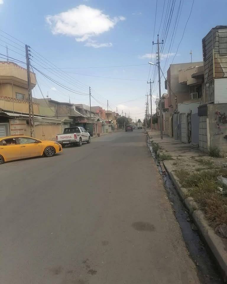 🔥 روح اسأل على السعر حاليًا… والك جوّة السوق بـ 15 مليون 🔥
🏠 دار ركن للبيع – بيع مستعجل جدًا جدًا جدًا
📍 الموقع: حي الميثاق – ثاني قطعة عن السايدين
📐 المساحة: 300 متر مربع
📏 الواجهة: 12.5 متر
🧭 الاتجاه: قبلة
🏗 سنة البناء: 2012
🔹 تفاصيل الدار:
▪️ الطابق الأول:
3 غرف نوم
هول
استقبال
مطبخ
صحيات
غرفة تحت الأرض
▪️ الطابق الثاني:
4 غرف نوم
هول
حمامات
🚨 بيع مستعجل جدًا جدًا جدًا
💰 السعر قابل للتفاوض الجدي
📞 للاستفسار والمعاينة:
☎️ ***********
☎️ ***********
📲 اتصال أو واتساب
