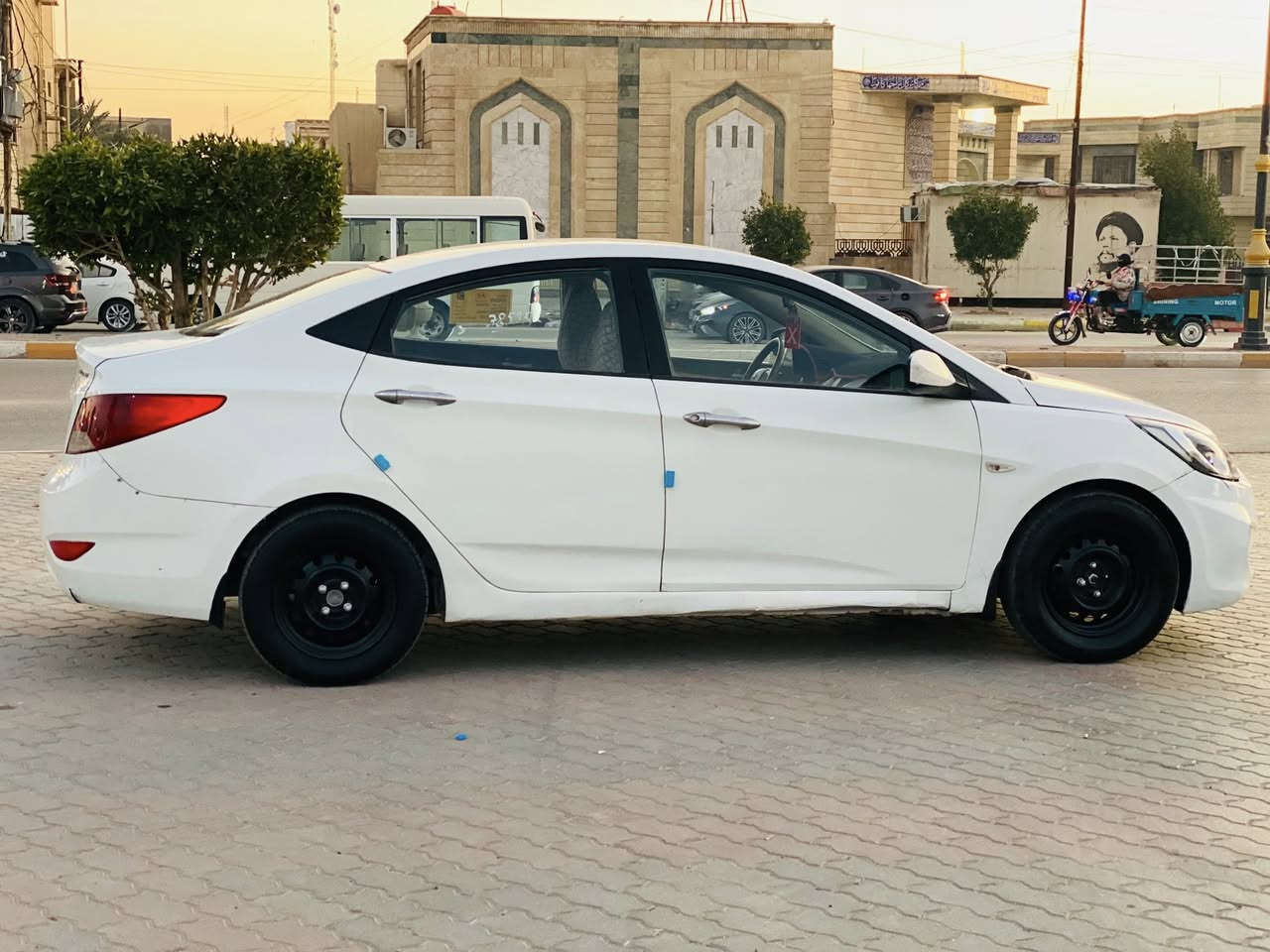 سلام عليكم اكسنت البيع موديل 2012 خليجي سياره جاهزه كير محرك حداديه تخم تاير تبريد كله جاهز سنويه جديده بسمي مداور ثاني يوم سياره ما عايزه شي بيه جاملخ وبنيد والباقي مكفوله السعر 82 وبيه مجال المكان السماوه الاستفسار ***********
