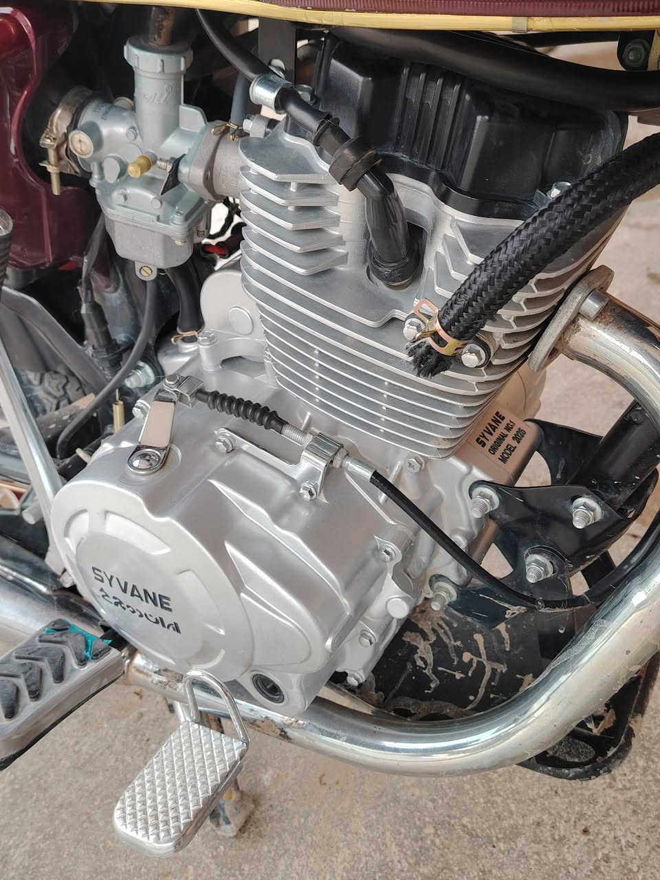 سلام عليكم موطور لل بيع سافان موديل 2025 السعر670بي مجال رقم ***********
