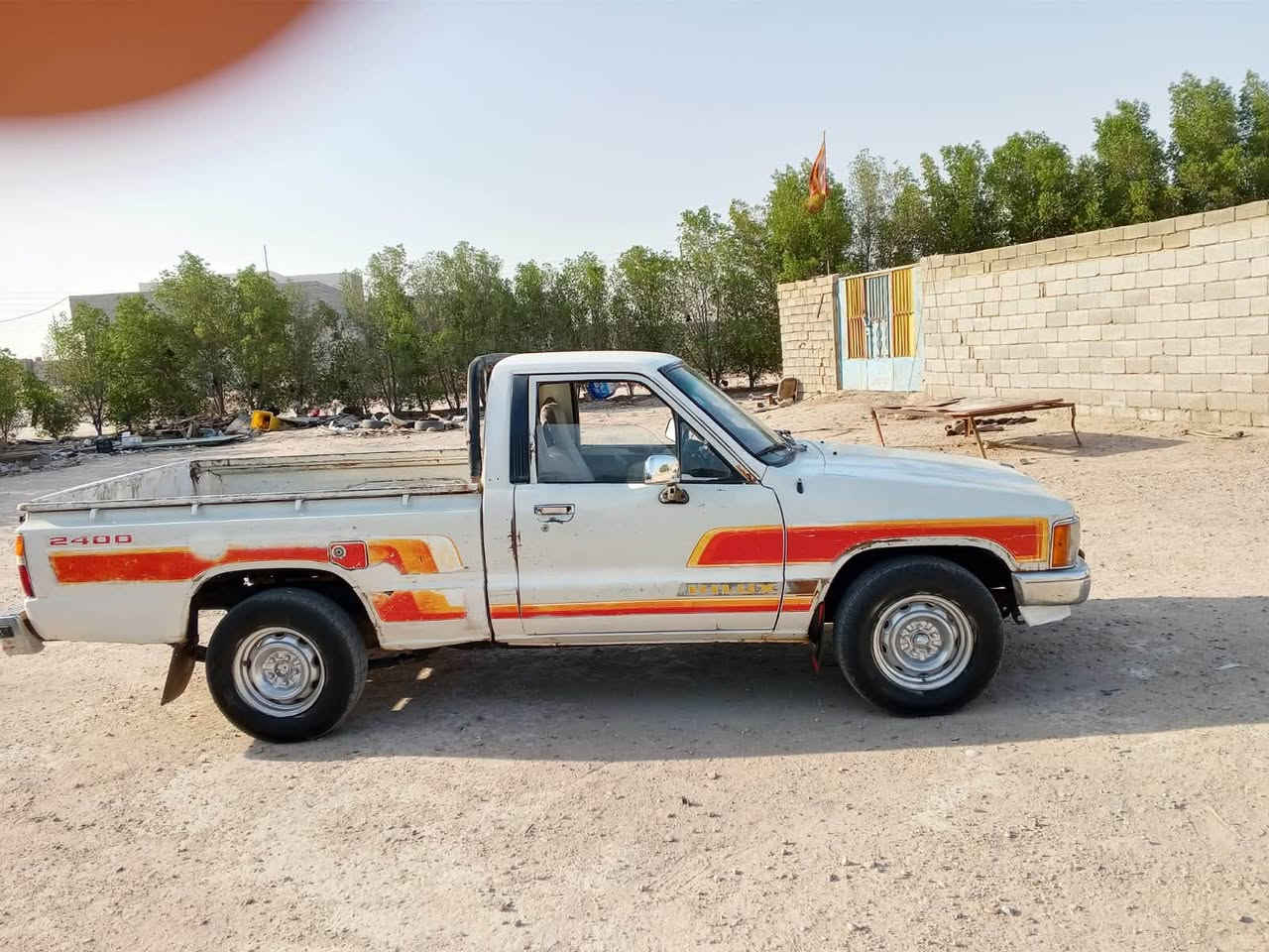 بيكم
بيكم موديل 1988 مكفول 
محرك وكير وحداده بسم راعيها
سنويه جديده العنوان البصره
***********
