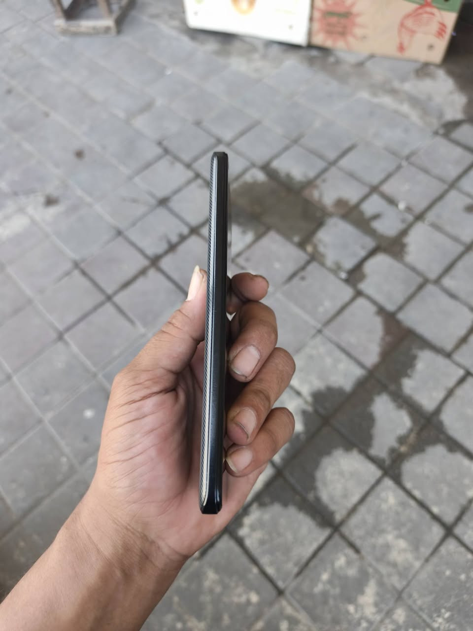 بوكو  f5 برو ذاكرة ٥١٢
عشوائيه ١٢ على ١٢ جهاز شخط ما بي 
جهاز راقي سعر ٤٥٠ وبي مجال
مكان بغداد الامين الثانيه 
***********
