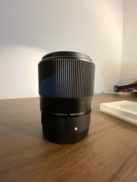 سيغما 30مم F1.4 • فلتر ND • نظيفة جداً