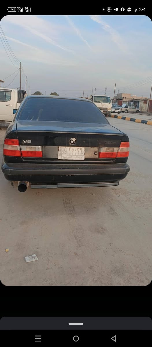 بي ام للبيع 525 موديل 91 
مكفوله من الضربه فقط مصبوغه جماليه 
جهازه سياره حداديه جديده وتخم تاير 
مكينه مسكر تك فانوس كير عادي رقم بغداد تحويل بشرط
سنويه ماسقطه  سعر ٤٥ ورقه وبيه مجال ستفسار خاص او تصال عله رقم ***********
