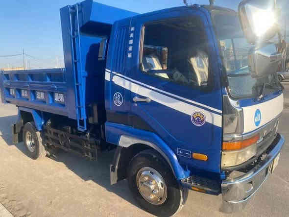 فوصه بزون موديل 2005 لمكان بغداد سعر 175    ***********
