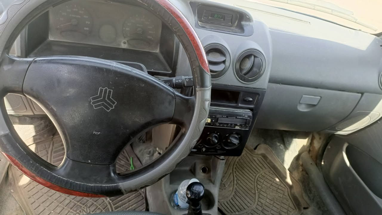 سايبا موديل 15
رقم ذي قار مااندل راعيها الشراي يتصل عنواني كربلاء السياره جاهزه من كلشي ***********
