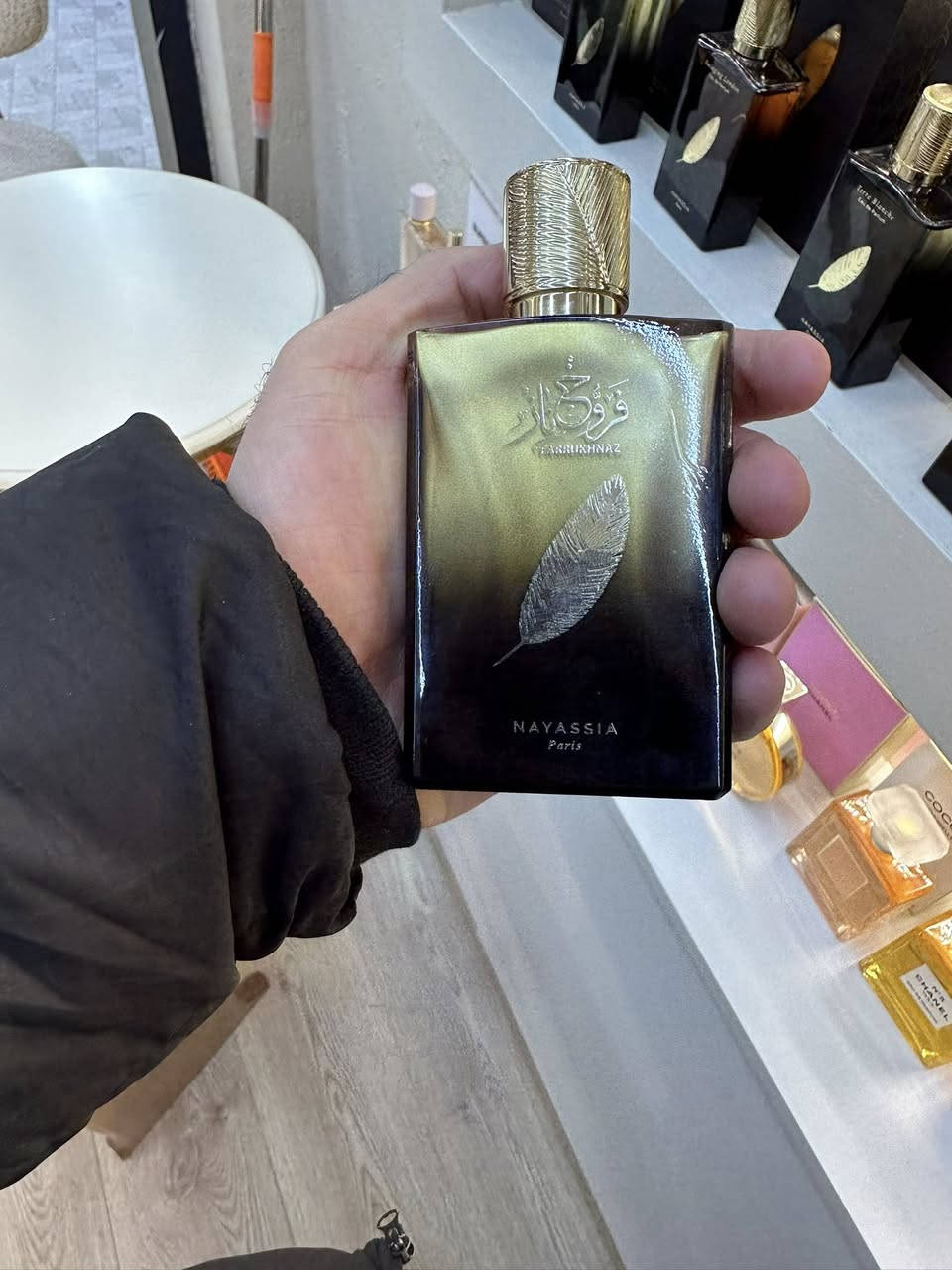 سلام عليكم ورحمة الله وبركاته متفور مجموعه. عطور نيش جميل بشكل تقسيم و بكشل مسلفن اي احد مهتم بس راسلنى على خاص.❤️


**إذا كنت صاحب هذا الإعلان وتريد حذفه لأي سبب، رجاءا أرسل رسالة إلى الدعم الفني**