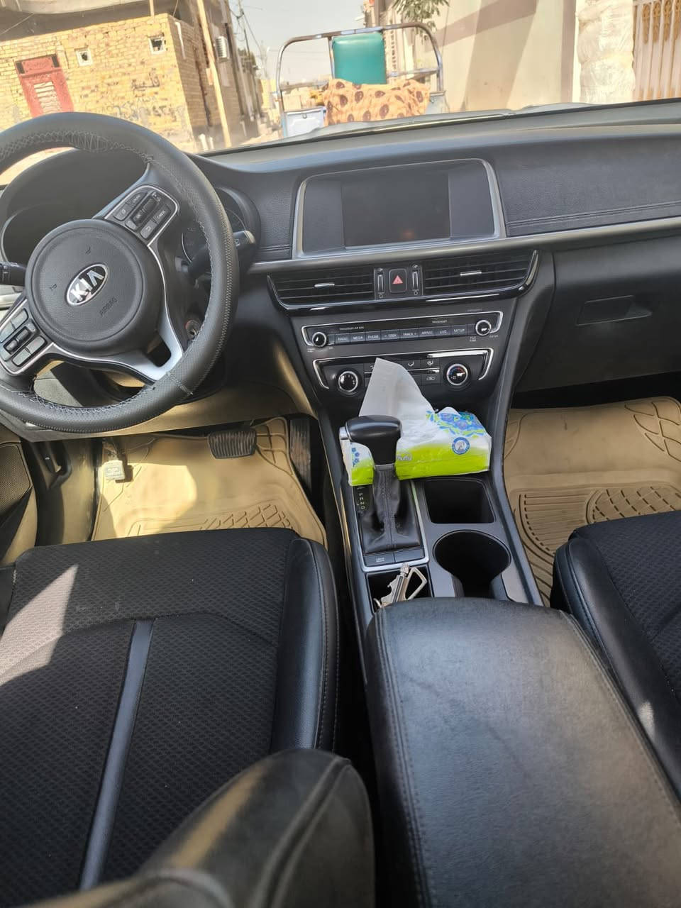 السلام عليكم ...اوبتما 18 وارد امريكي محرك 2400 فئة S حادثها مرفق بالصور ايرباك مطاك *********** مكان السيارة الديوانية
