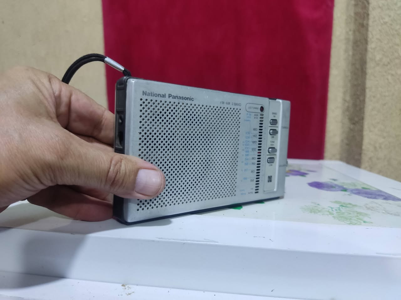 لا يعمل
نقص قبق باتري 
نقص اريل 
٣٥ الف


**إذا كنت صاحب هذا الإعلان وتريد حذفه لأي سبب، رجاءا أرسل رسالة إلى الدعم الفني**