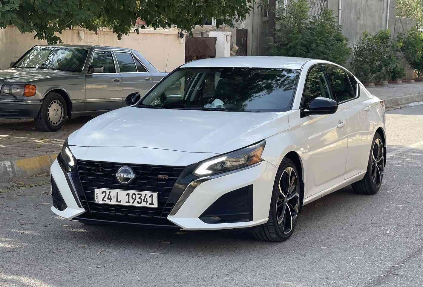 نيسان التيما 2023
فئة SR
سياره كامل مواصفات بدون سلايد 
سياره جديده حيل ماشيه 23 km
سياره باسمي بدون اي نقص بيه قطعه وحده صبغ جامرلغ السايق
1N4BL4CV5PN401304
سعر 172
***********
