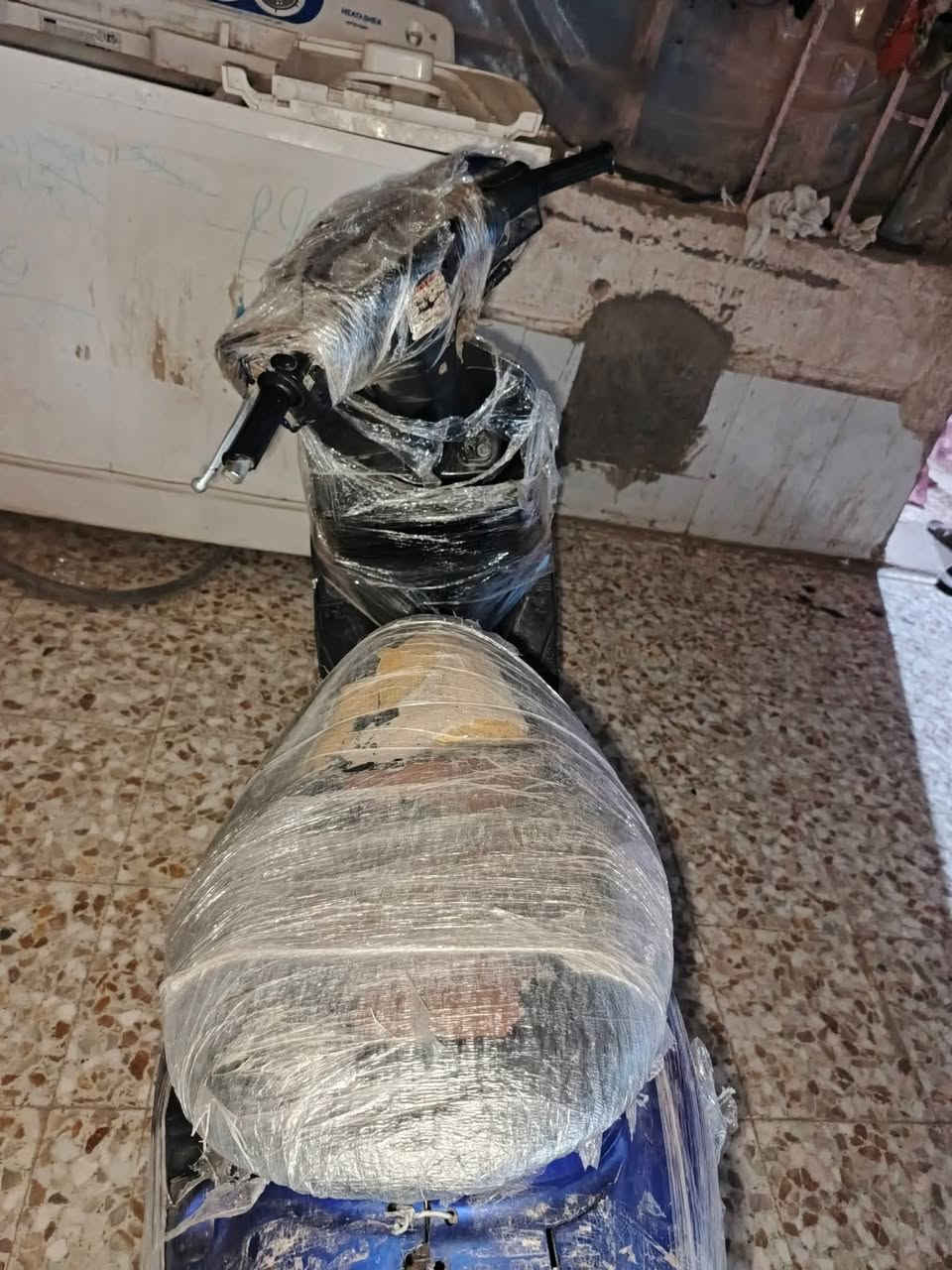 سلام عليكم شباب دراجه ساسوكي جنطه للبيع دراجه حلوه ونضيفه شغاله بس ماتمشي الشراي يتصل او يجي خاص ***********السعر 125وبيها مجال موجود واتساب
