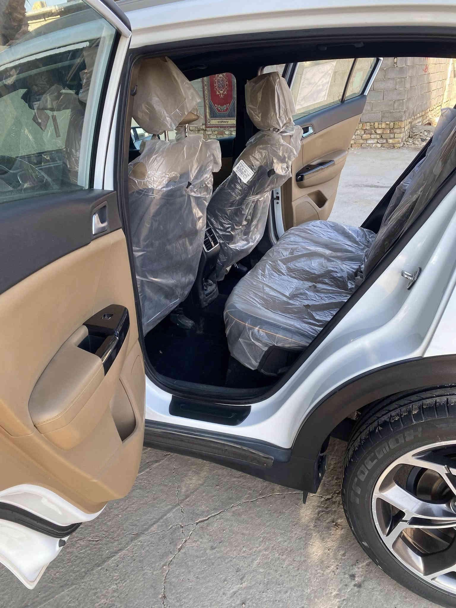 السلام عليكم 

سبورتج 2021 جيتي لاين 

فول مواصفات 1/1 معروفه مواصفات الجيتي لاين

ماشيه 26الف 

مكفوله كفاله عامه  
بعدهي بلايلونة
سبير منازل ابد
سيارة نضيفه حيل نضافه فول الفول 

مكاني بغداد حيور

للاستفسار 
***********
